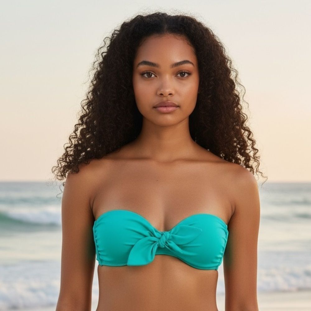 Victoria’s Secret padded strapless bikini top‎